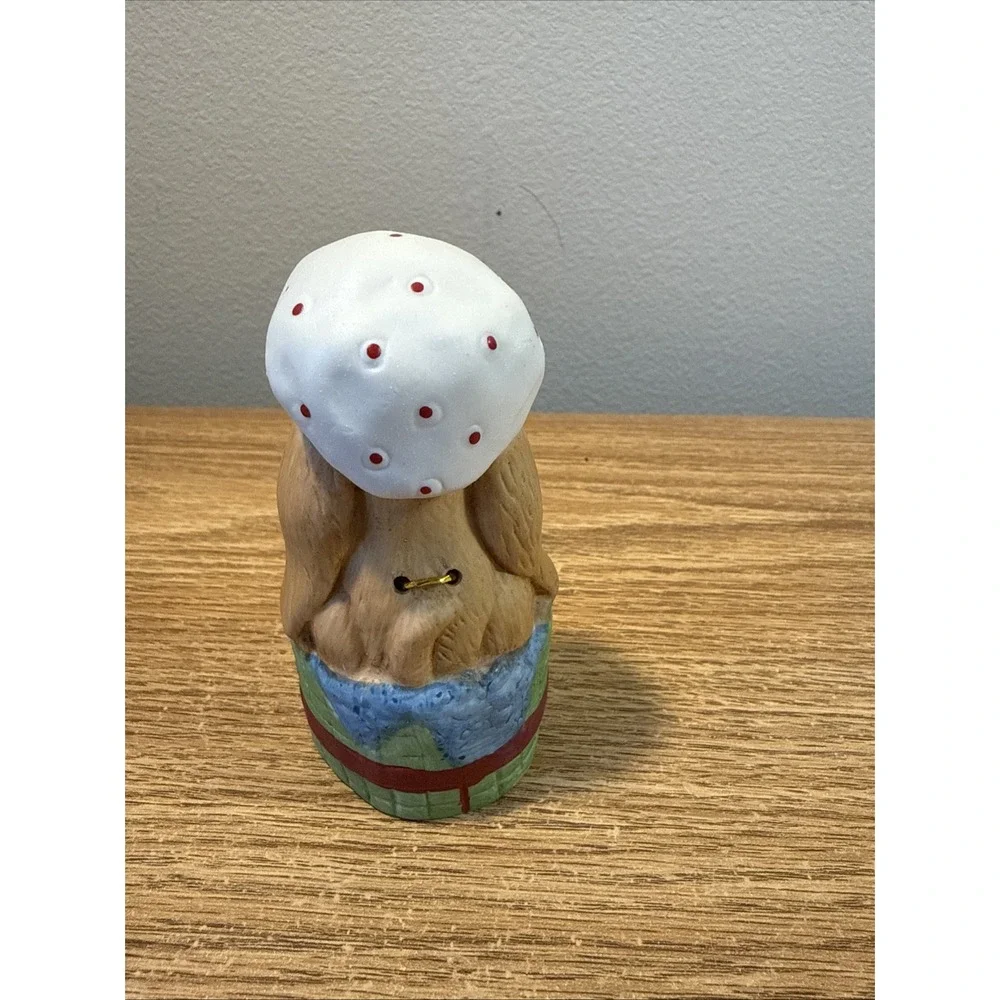Vintage Jasco 1980 Critter Bells Basset Hound Bath Time Bubbles Hat Bisque Porcl
